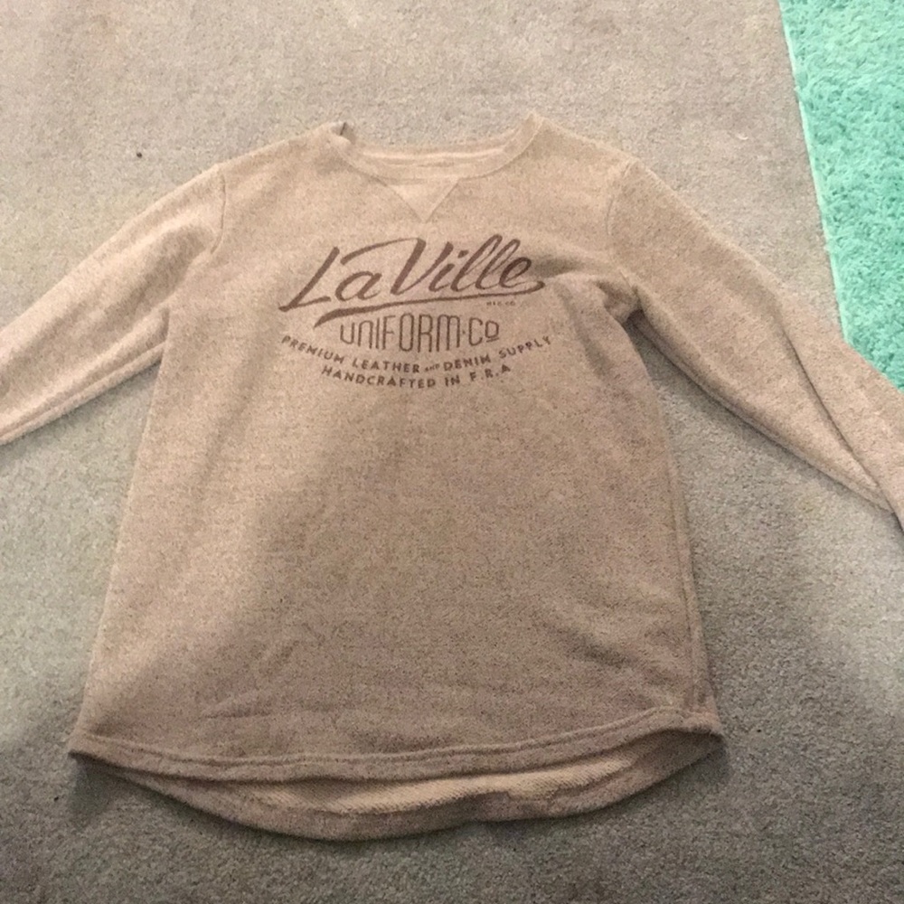 gray crew neck sweater